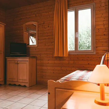 Cozy Retreat For Two *
